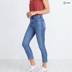 High-Rise Skinny Crop Jeans - Light Blue